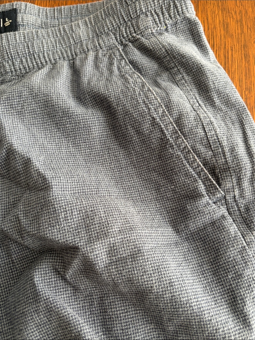 Abercrombie & Fitch Blue Houndstooth Stretch Shorts - Picture 3 of 6
